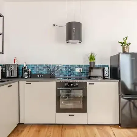 Loreley Am Rhein, Moderne & Vollausgestatte 40qm, Kueche, Netflix, Wm * コブレンツ