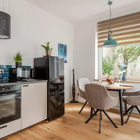 Loreley Am Rhein, Moderne & Vollausgestatte 40qm, Kueche, Netflix, Wm Apartment