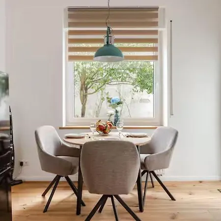 Loreley Am Rhein, Moderne & Vollausgestatte 40qm, Kueche, Netflix, Wm * コブレンツ