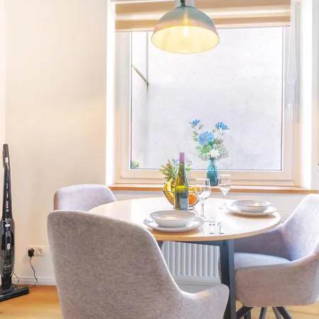 Loreley Am Rhein, Moderne & Vollausgestatte 40qm, Kueche, Netflix, Wm *